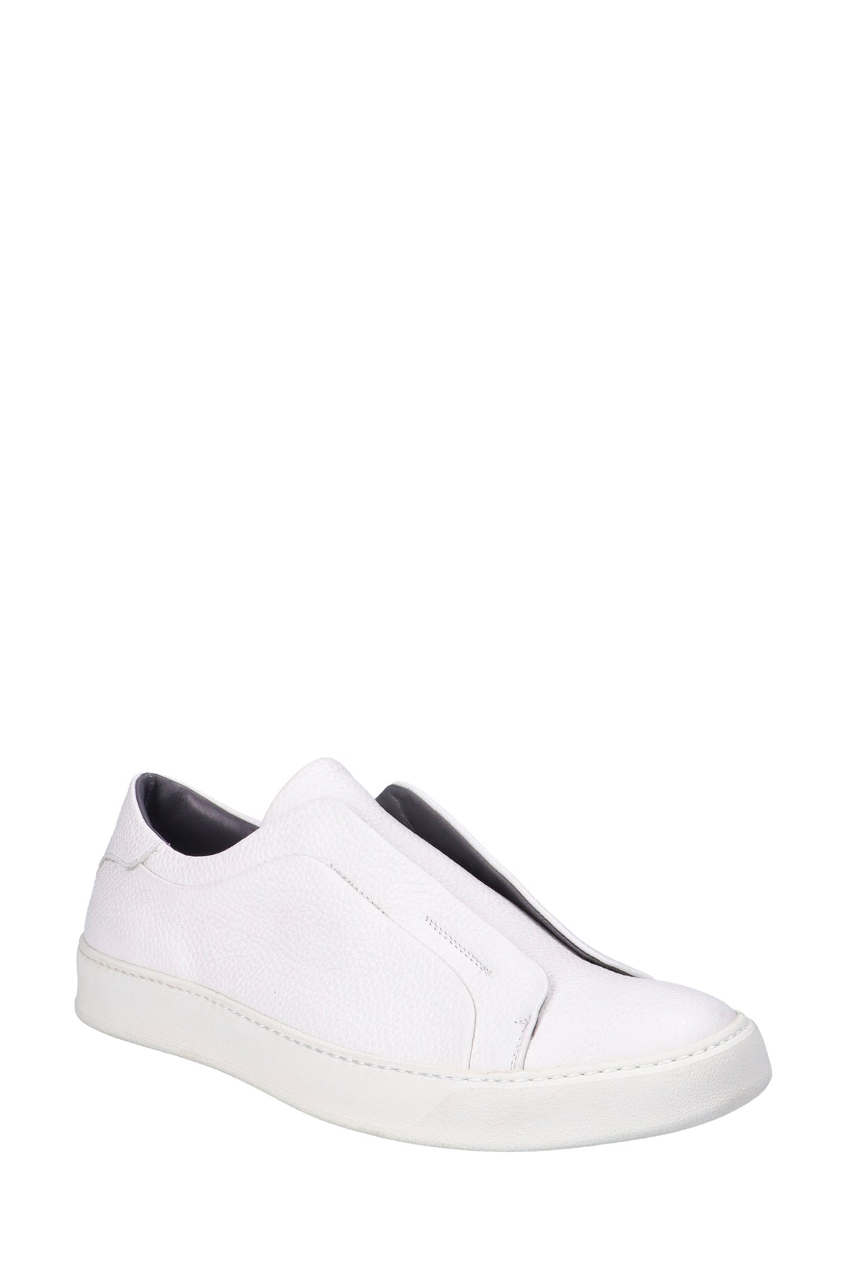 Sneaker Sleep On White