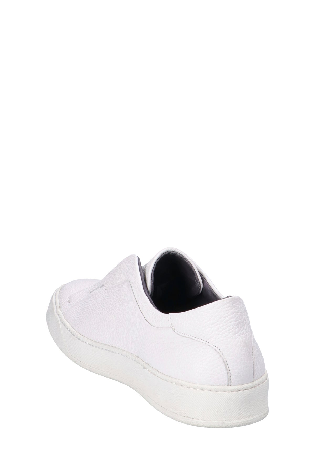 Sneaker Sleep On White