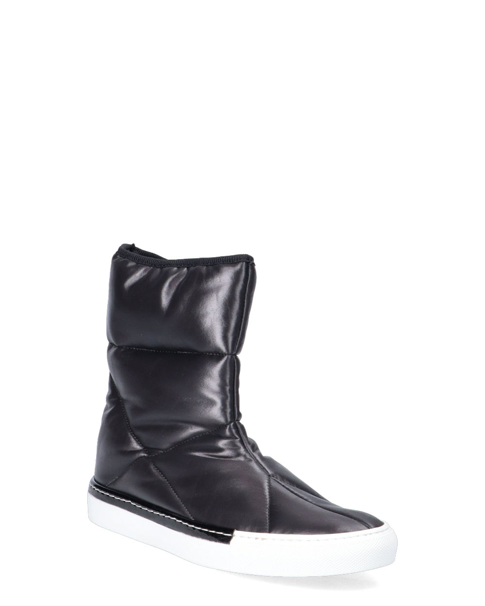 Chloris black nylon