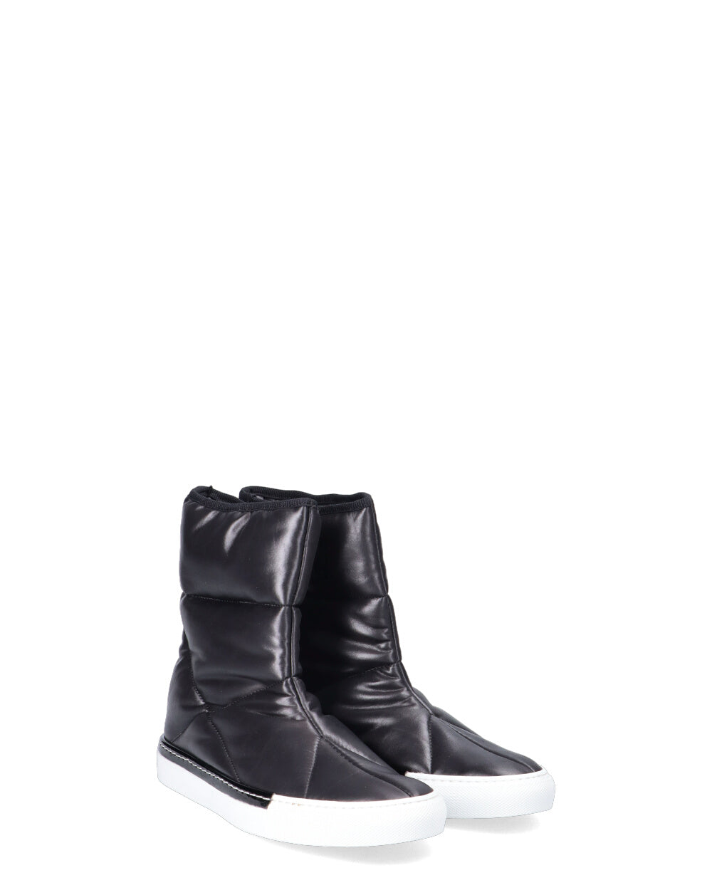 Chloris black nylon